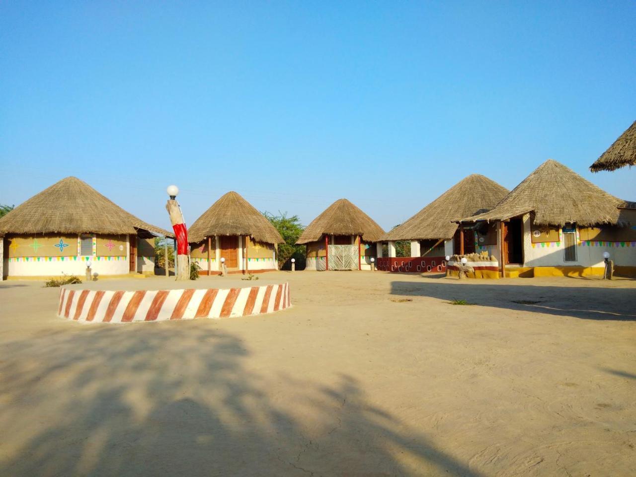 Kutir Craft Village Resort Bherandiāla Dış mekan fotoğraf